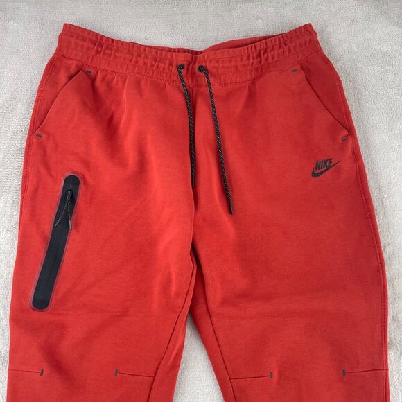 Nike Sportswear Tech Fleece Jogger Pants Plus Women 1X Red Active Athleisure NEW - Picture 5 of 13